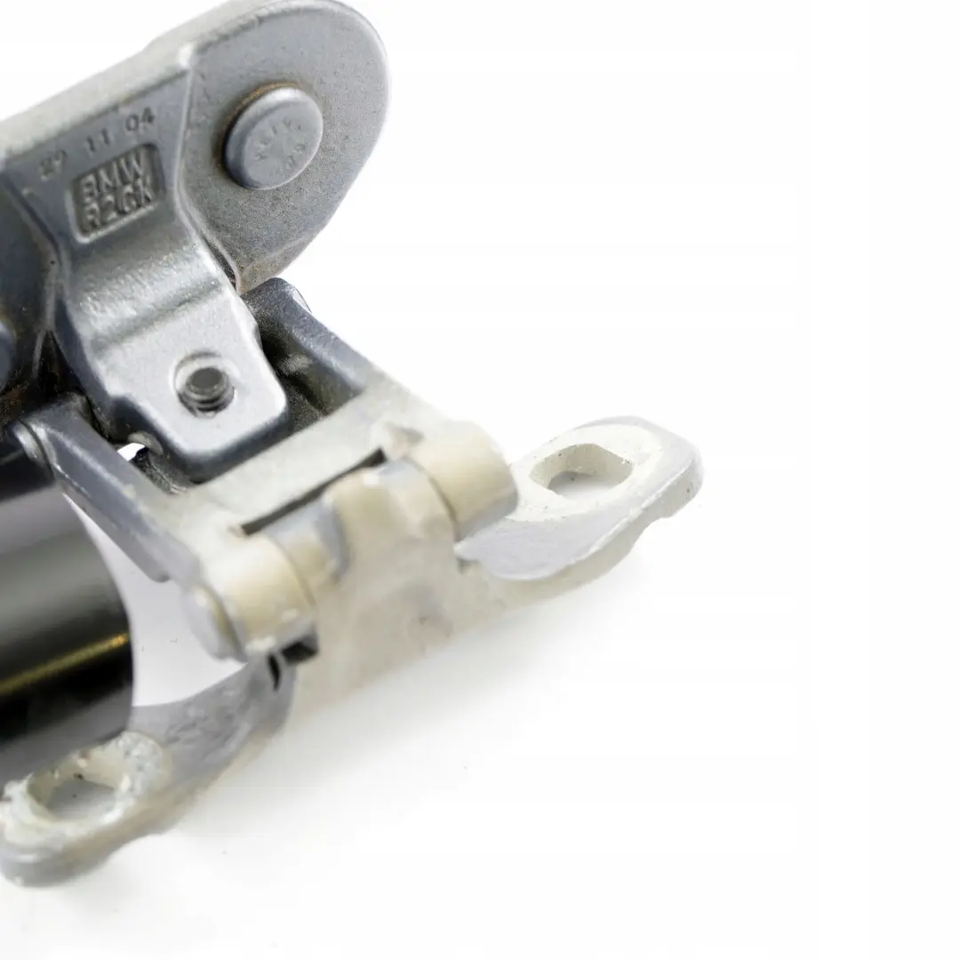 Tapa Maletero Bisagra Derecha Porton Trasero Azul A18 7060626 para BMW E87 con número de pieza 7067220 BMW E87 Tapa Maletero Bisagra Derecha Porton Trasero Azul A18 7060626 - SKU 7067220-QB - Número de pieza 7067220