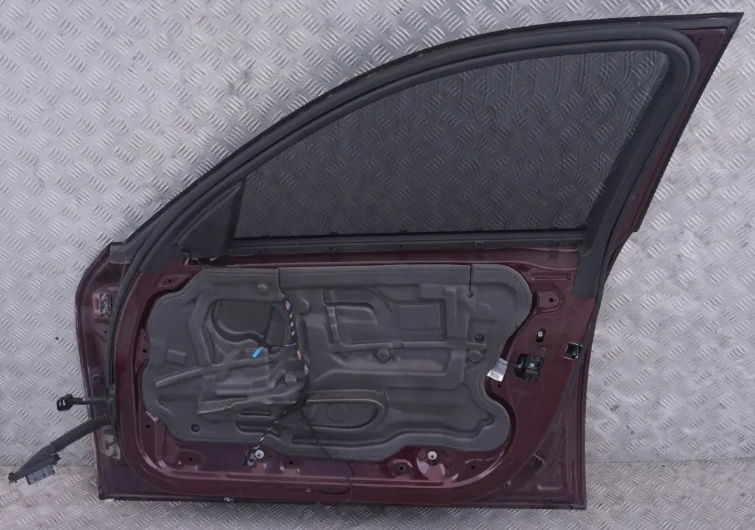 BMW 3 Series E90 E91 Door Front Right O/S Barberarot Barbera Red Metallic A39 - SKU 7203644-BAR - Part number 7203644