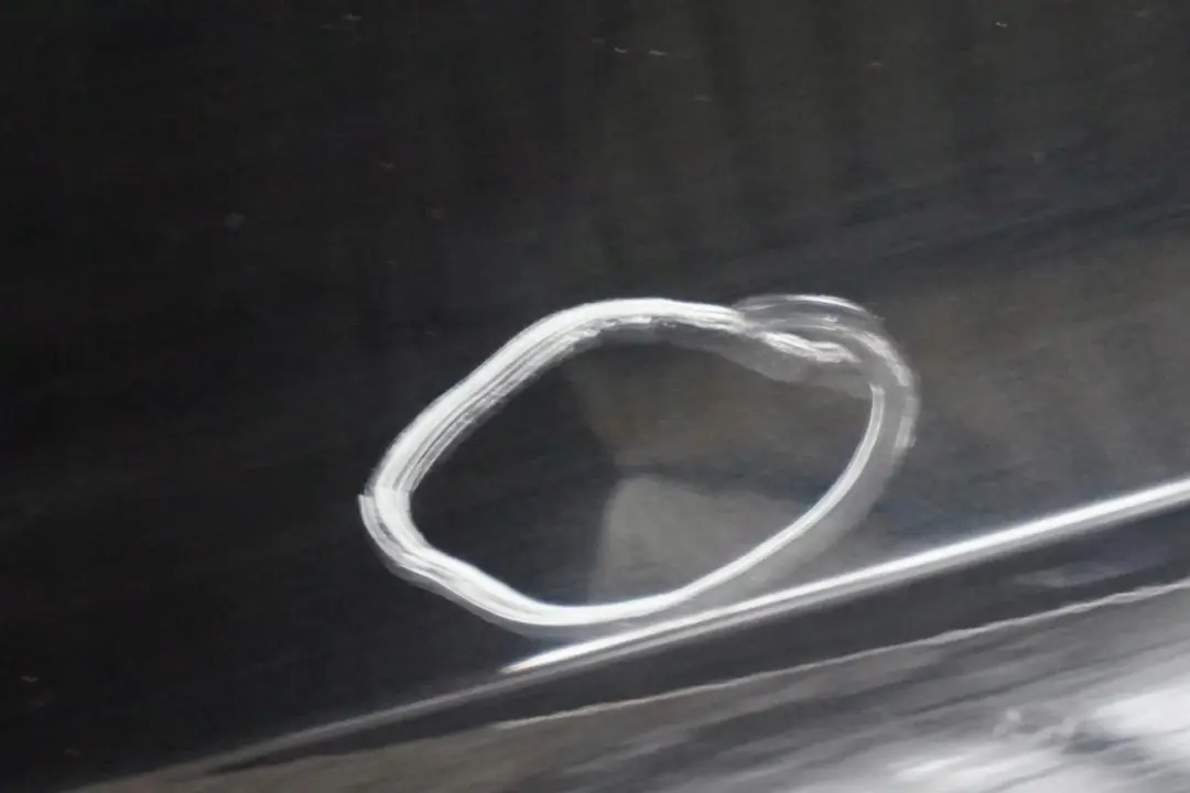 Zderzak tylny tył pdc black saphire do BMW E92 E93 o numerze 0034474 BMW E92 E93 Zderzak tylny tył pdc black saphire - SKU 0034474-BS5 - Numer Części 0034474