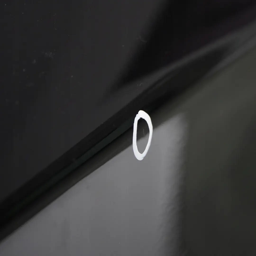 Drzwi prawe przednie schwarz II 668 do BMW 1 E87 o numerze 7191012 BMW 1 E87 Drzwi prawe przednie schwarz II 668 - SKU 7191012-SCH1 - Numer Części 7191012