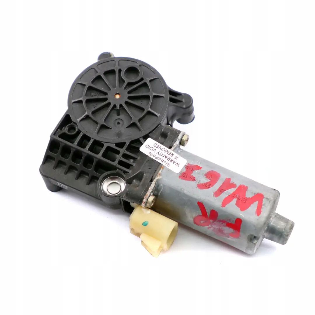 Mercedes-Benz M-Klasse ML W163 Tür Vorne Rechts Fensterheber Motor für mit Teilenummer A1638202842 Mercedes-Benz M-Klasse ML W163 Tür Vorne Rechts Fensterheber Motor - SKU A1638202842 - Teilenummer A1638202842