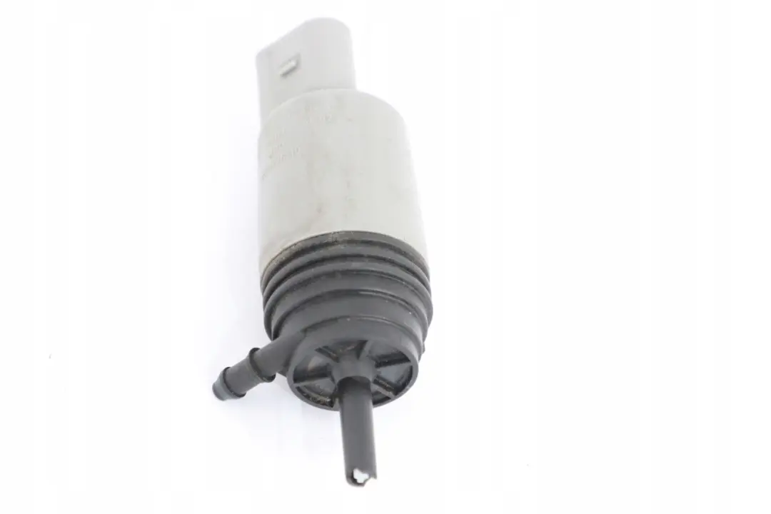 Bomba Lavaparabrisas para BMW E60 E61 E81 E84 E87 E88 E90 E91 con número de pieza 6934159 BMW E60 E61 E81 E84 E87 E88 E90 E91 Bomba Lavaparabrisas - SKU 6934159-1 - Número de pieza 6934159