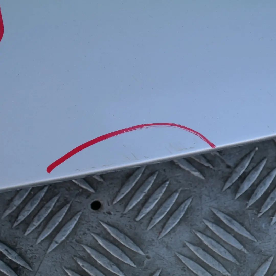 Heck Spoiler Flügel Oben Titansilber Metallic - 354 7025612 für BMW X5 E53 mit Teilenummer 51717025612 BMW X5 E53 Heck Spoiler Flügel Oben Titansilber Metallic - 354 7025612 - SKU 7025612-TS - Teilenummer 51717025612