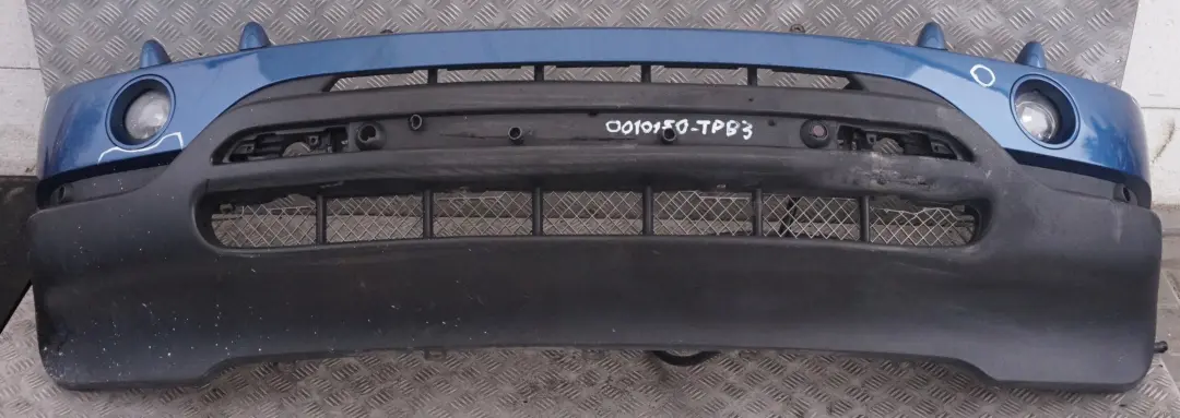 Zderzak przedni przód topasblau 364 do BMW E53 X5 o numerze 0010150 BMW E53 X5 Zderzak przedni przód topasblau 364 - SKU P-0010150-TS1 - Numer Części 0010150
