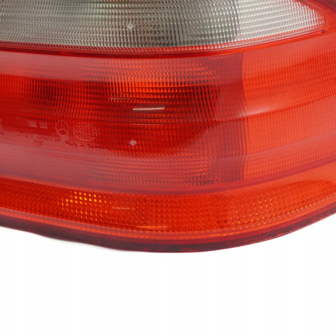 Mercedes-benz CLK W208 C208 Feu Arriere Droite Page Lampe pour à propos du numéro de pièce A2088200264 Mercedes-benz CLK W208 C208 Feu Arriere Droite Page Lampe - SKU A2088200264 - Numéro de pièce A2088200264