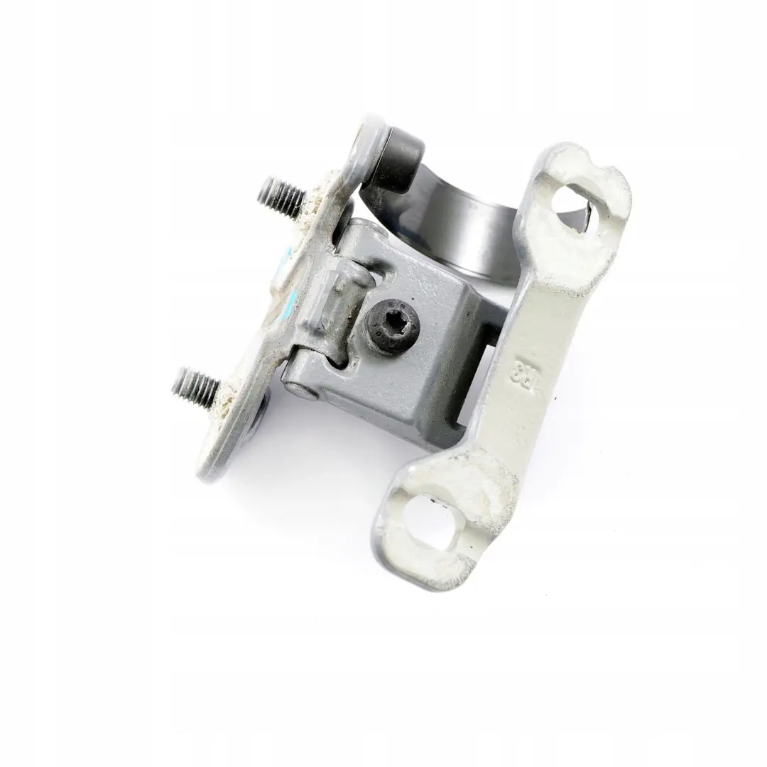 Zawias klapy prawy titansilber 7060626 do BMW E81 E87 o numerze 7067220 BMW E81 E87 Zawias klapy prawy titansilber 7060626 - SKU 7067220-QB - Numer Części 7067220