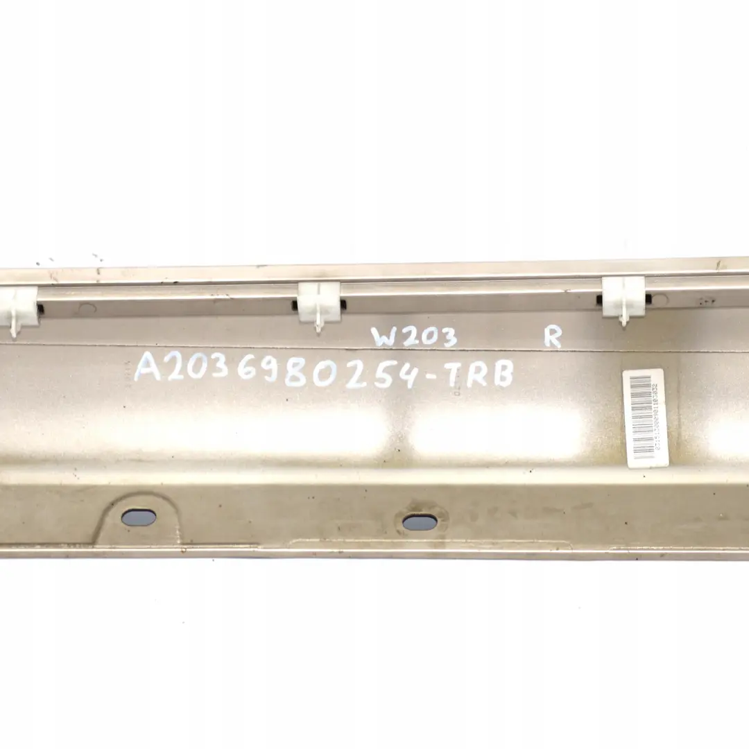 Mercedes-Benz W203 Bas de Porte Couverture Seuil Droite Travertin Beige pour à propos du numéro de pièce A2036980254 Mercedes-Benz W203 Bas de Porte Couverture Seuil Droite Travertin Beige - SKU A2036980254-TRB - Numéro de pièce A2036980254