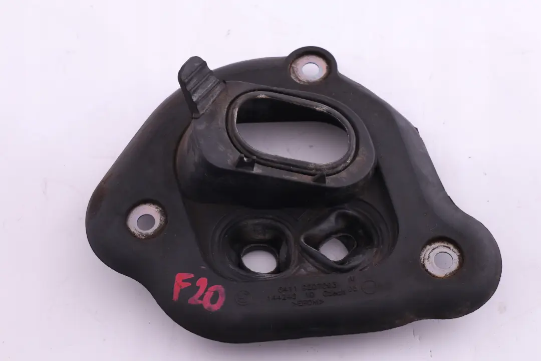 BMW F20 F21 Płytka guma uszczelniająca - SKU 9207093 - Numer Części 9207093