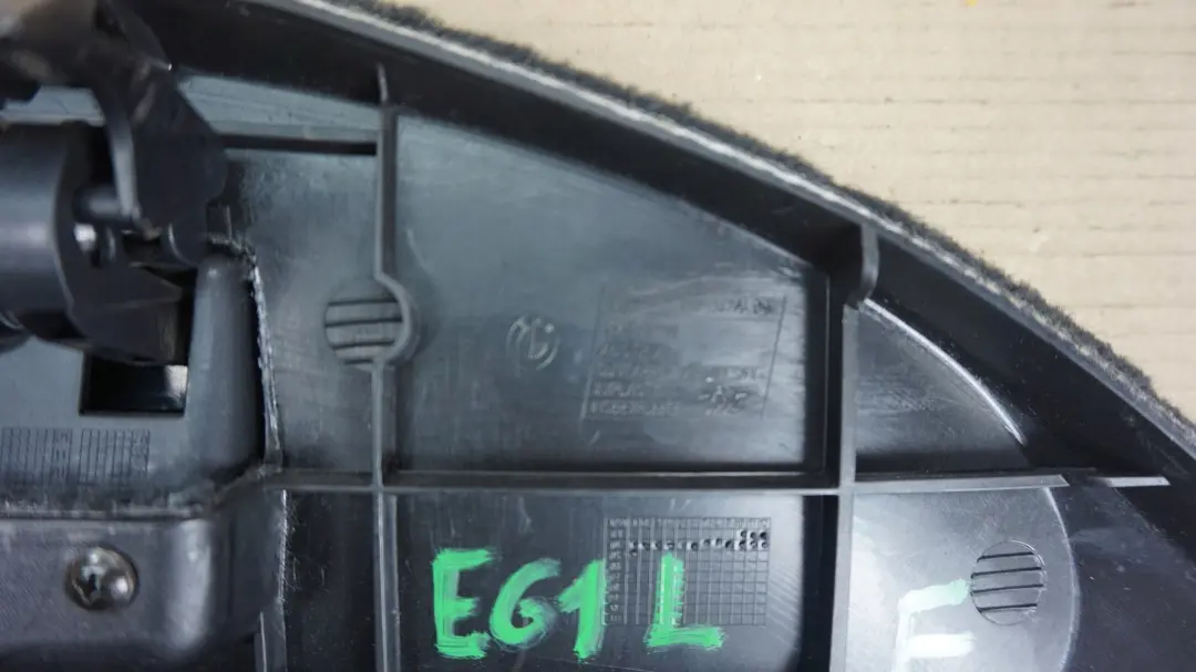 BMW E61 Obudowa wykładzina bagażnika lewa 7050367 - SKU 7076957 - Numer Części 7076958