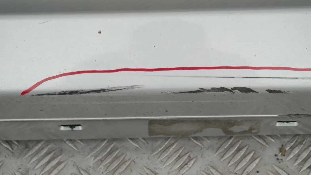 Sill strip side skirt left N/S Titansilber Metallic - 354 to BMW E87N LCI with Part number 51770036145 BMW E87N LCI Sill strip side skirt left N/S Titansilber Metallic - 354 - SKU 0036145-TS2 - Part number 51770036145