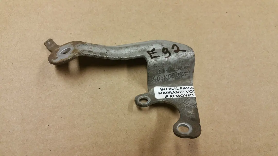 BMW 1 3 SERIES E81 E87 E90 E91 E92 E93 LCI LEFT RIDE HEIGHT SENSOR BRACKET N/S - SKU 6763593 - Part number 37146763593