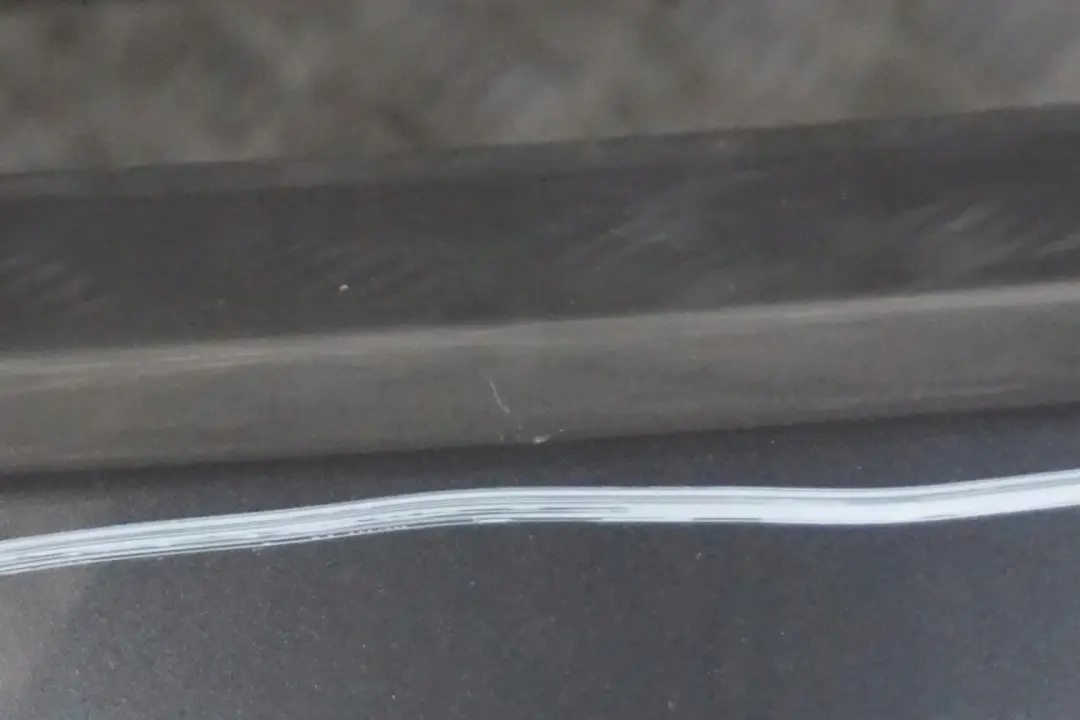 Zderzak przedni przód Stahlgrau do BMW E53 X5 o numerze 0010150 BMW E53 X5 Zderzak przedni przód Stahlgrau - SKU 0010150-STH3 - Numer Części 0010150