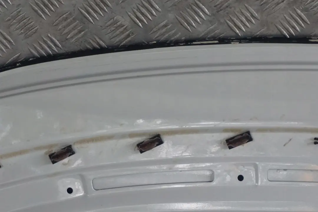 Osłona zamykanie dachu maskownica do BMW E93 CABRIO o numerze 7183310 BMW E93 CABRIO Osłona zamykanie dachu maskownica - SKU 7183310-AW - Numer Części 7183310