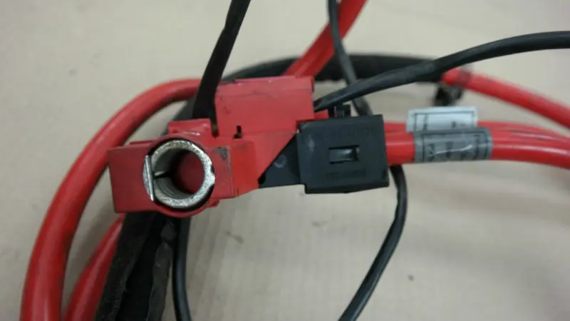 BMW X5 Series E53 Battery Positive Lead Red Cable Plus Pole Wire - SKU 6906911 - Part number 6906911