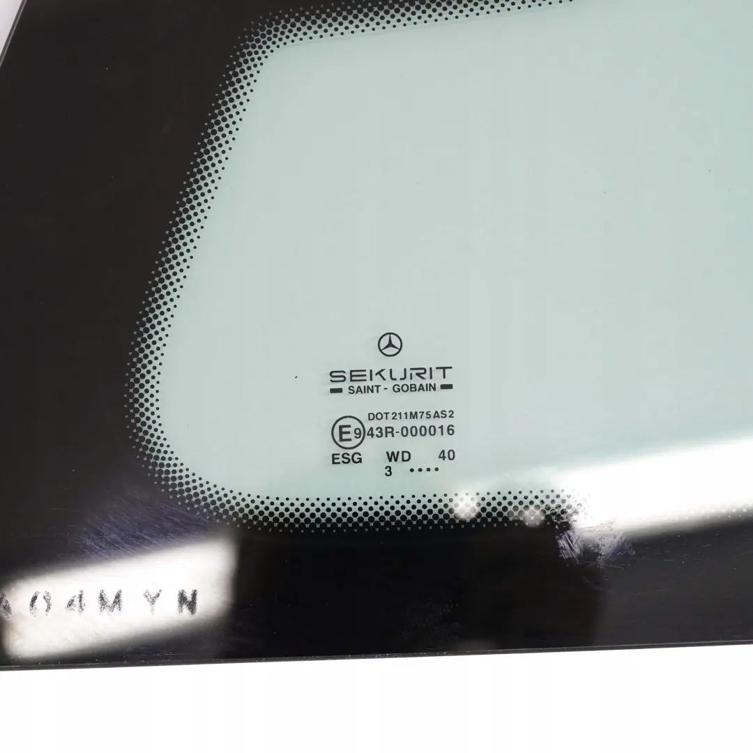  Mercedes-Benz Vito Viano W639 Arriere Droite Fenetre Laterale Fenetre Verre AS2 - SKU A6396720913 - Numéro de pièce A6396720913