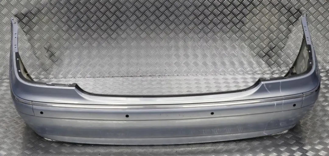 S-KLASA W220 Zderzak tylny tył do MERCEDES o numerze A2208800140 MERCEDES S-KLASA W220 Zderzak tylny tył - SKU A2208800140-QB - Numer Części A2208800140