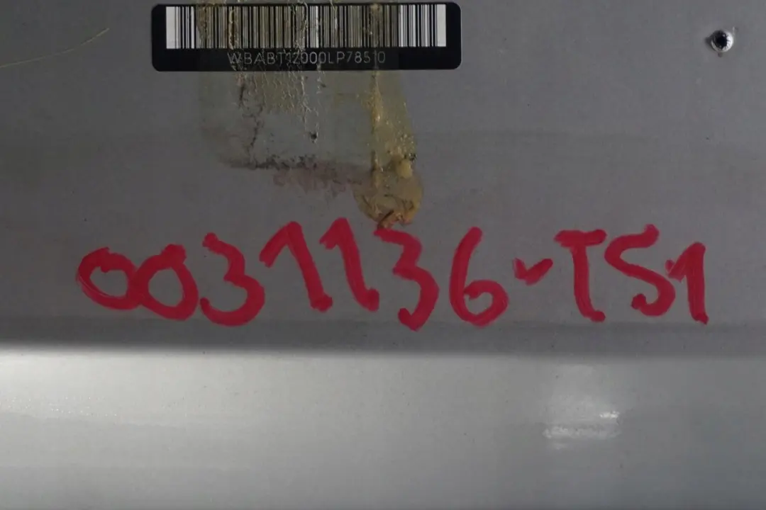 BMW Z4 E85 Zderzak tylny tył titansilber - SKU 0031136-TS1 - Numer Części 0034437