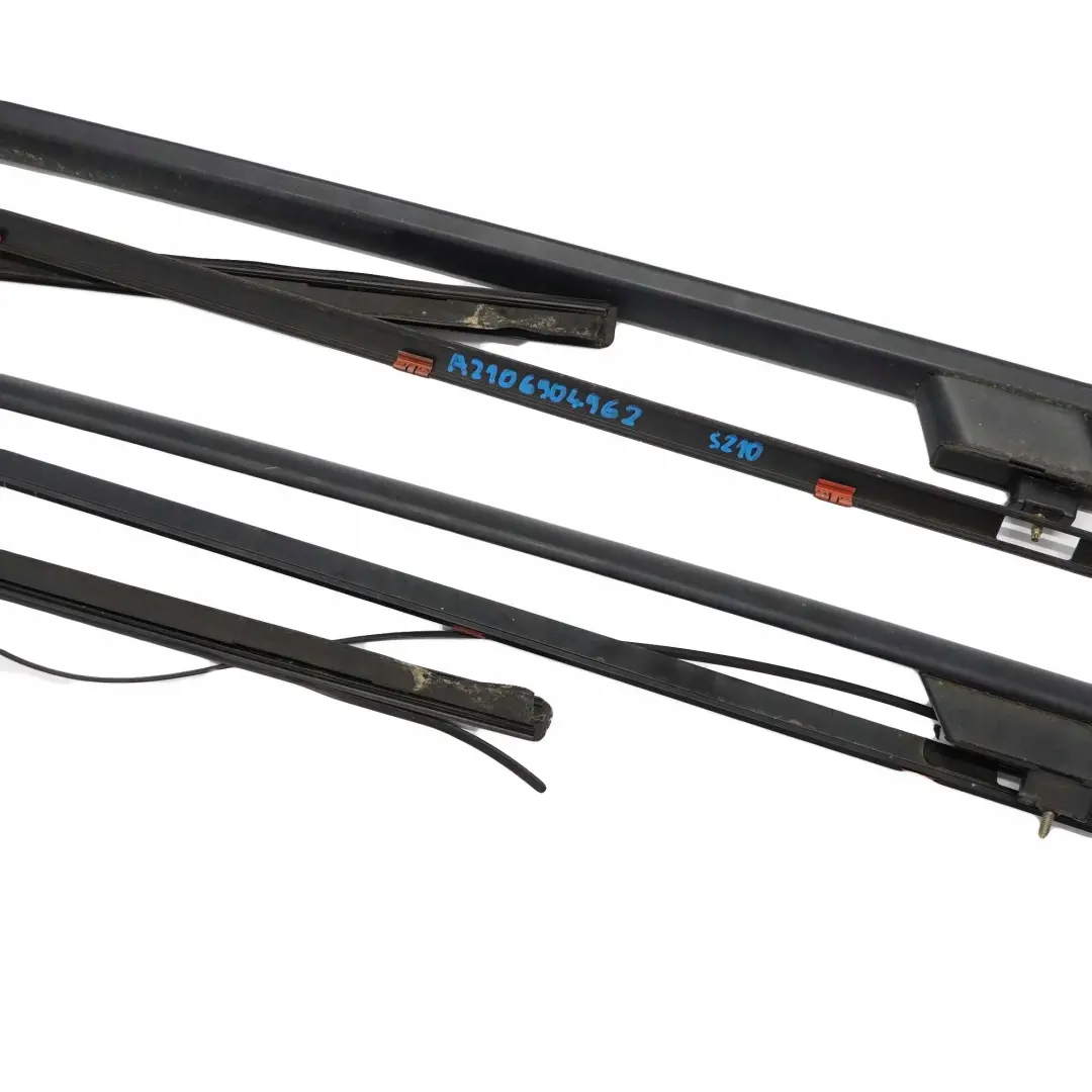 Mercedes-Benz W210 Break Rails de Toit Garde-Corps Moulage Gauche Droite Kit pour à propos du numéro de pièce A2106904962 Mercedes-Benz W210 Break Rails de Toit Garde-Corps Moulage Gauche Droite Kit - SKU A2106904962 - Numéro de pièce A2106904962