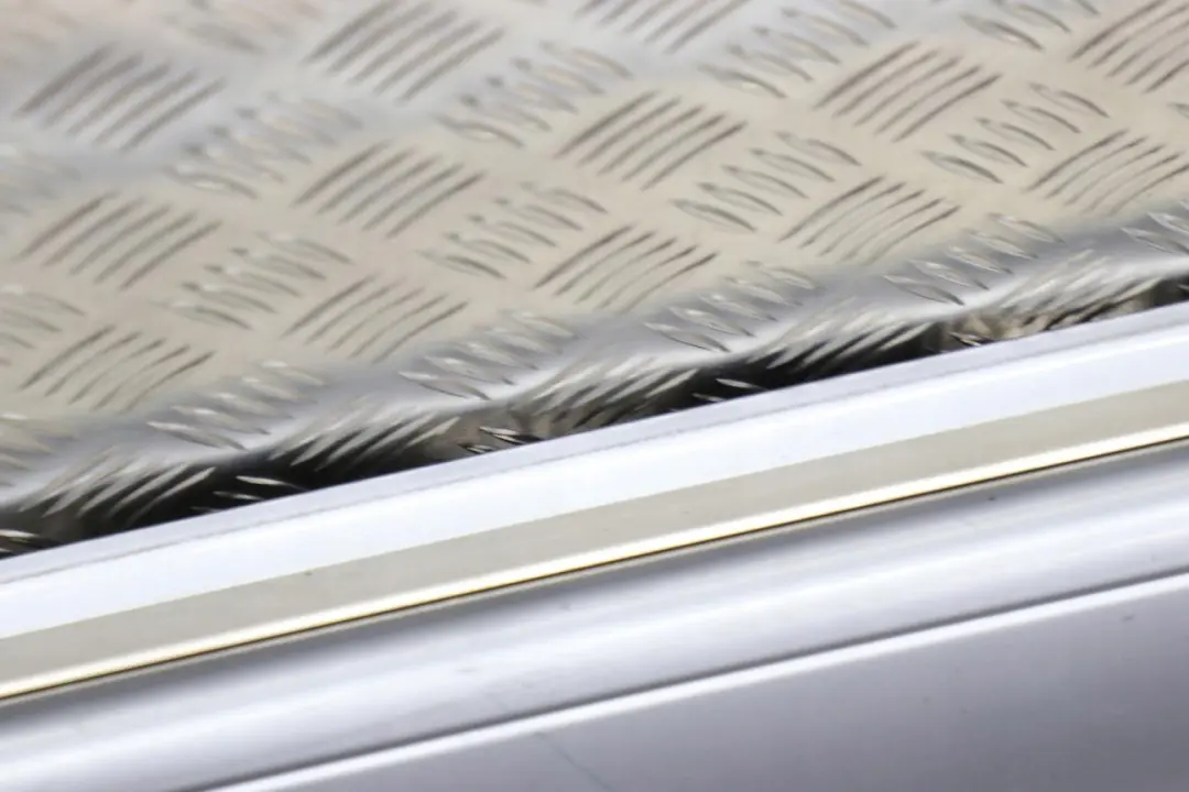 Aerokit Door Sill Cover Skirt Left N/S Bluewater Metallic - 896 to BMW X3 E83 1 with Part number 0302753 BMW X3 E83 1 Aerokit Door Sill Cover Skirt Left N/S Bluewater Metallic - 896 - SKU 0302753-WB1 - Part number 0302753