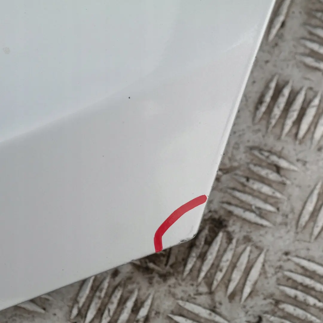 Puerta Trasera Izquierda Titansilber Silber Silver Metallic 354 para BMW E87 E87N con número de pieza 7191017 BMW E87 E87N Puerta Trasera Izquierda Titansilber Silber Silver Metallic 354 - SKU 7191017-TS - Número de pieza 7191017