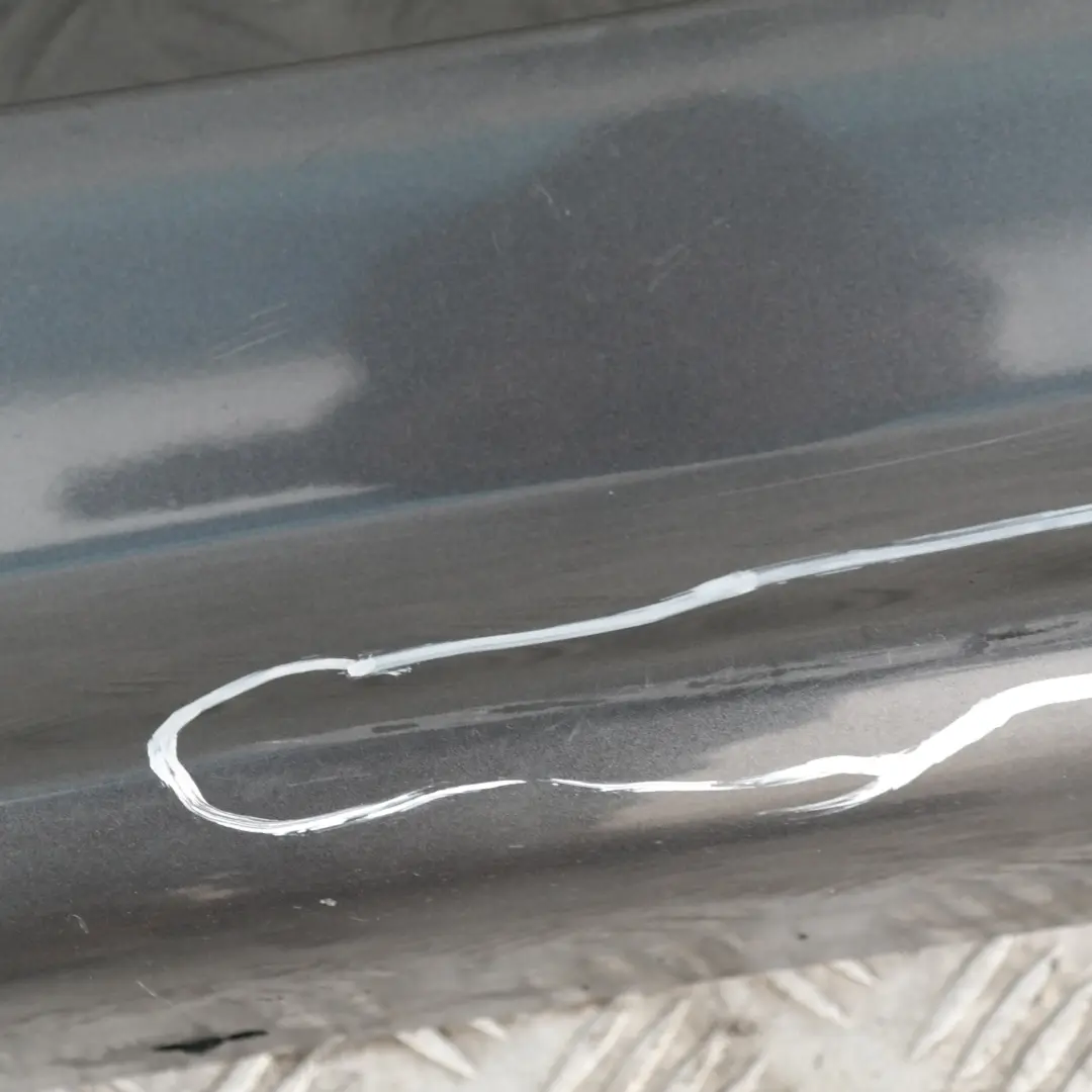 Listello Portiera Apertura Gonna Destra Frizzante Grafite Metallo per BMW E87 con numero di parte 51770032948-SG1 BMW E87 Listello Portiera Apertura Gonna Destra Frizzante Grafite Metallo - SKU 0032948-SG1 - Numero di parte 51770032948-SG1