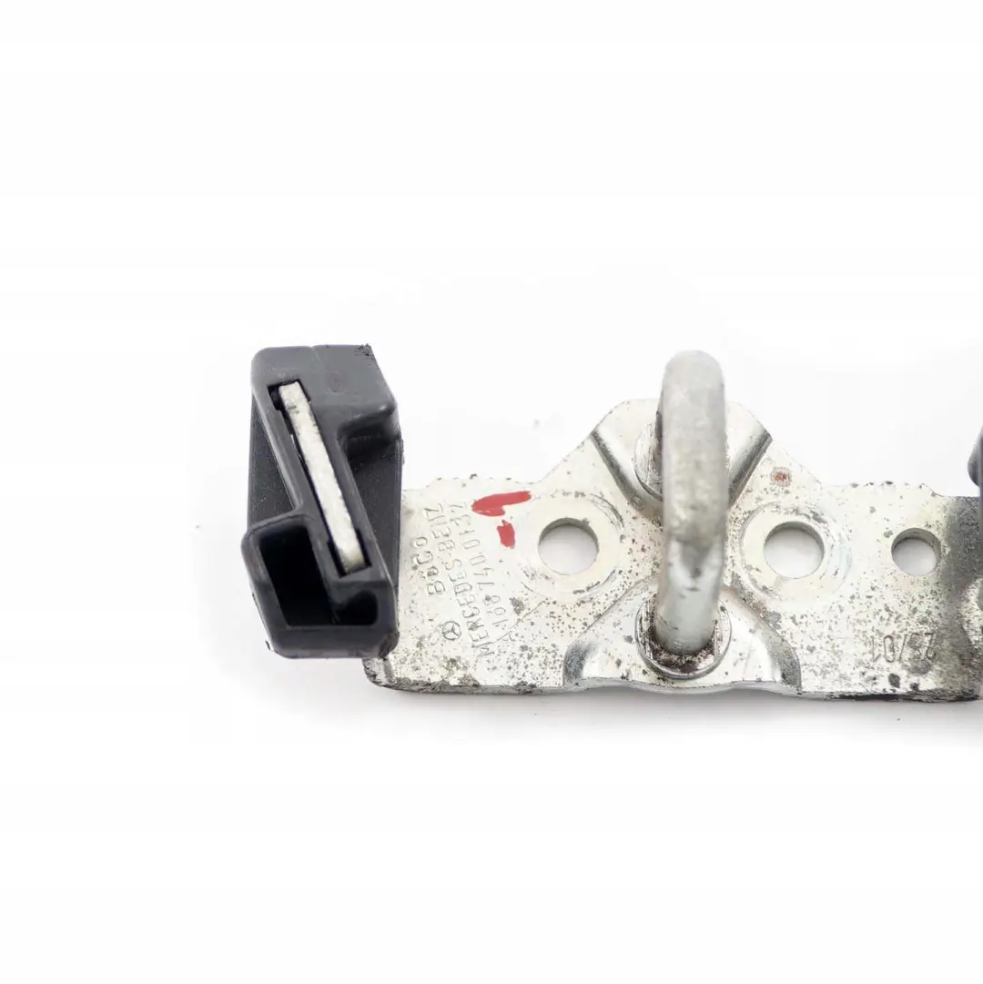 Mercedes-Benz A-Class W168 U-Shaped Striker Rear Panel Door Lock to with Part number A1683930117 Mercedes-Benz A-Class W168 U-Shaped Striker Rear Panel Door Lock - SKU A1687400132 - Part number A1683930117