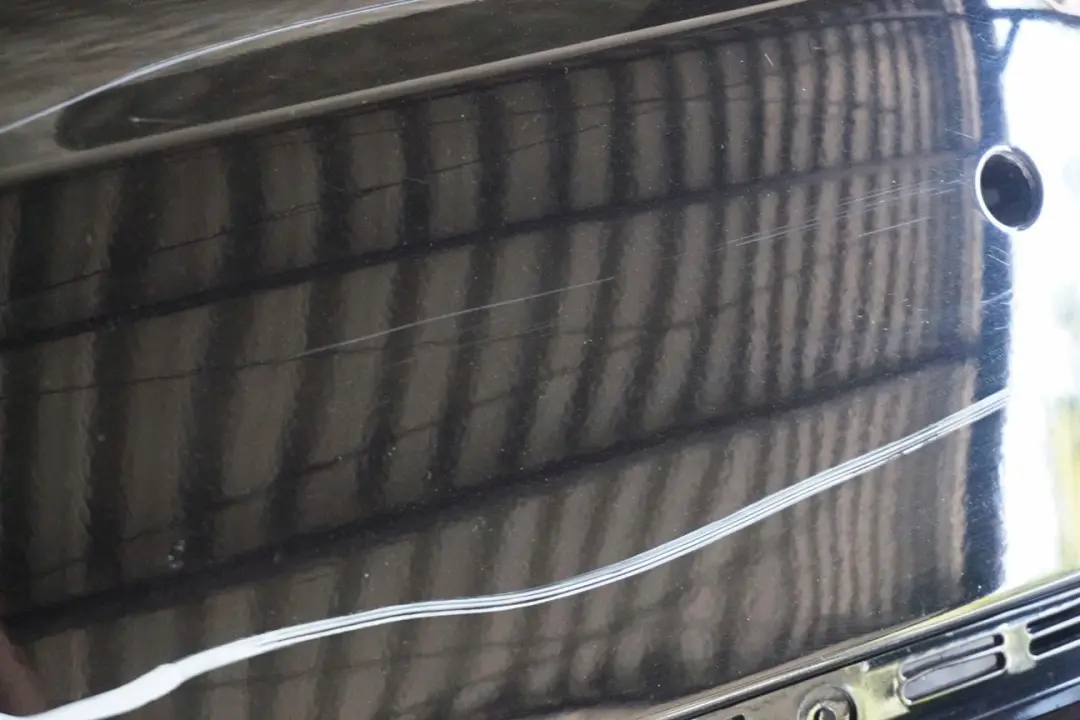 BMW E60 LCI Zderzak tylny tył schwarz - SKU 0422349-SCH1 - Numer Części 0422349
