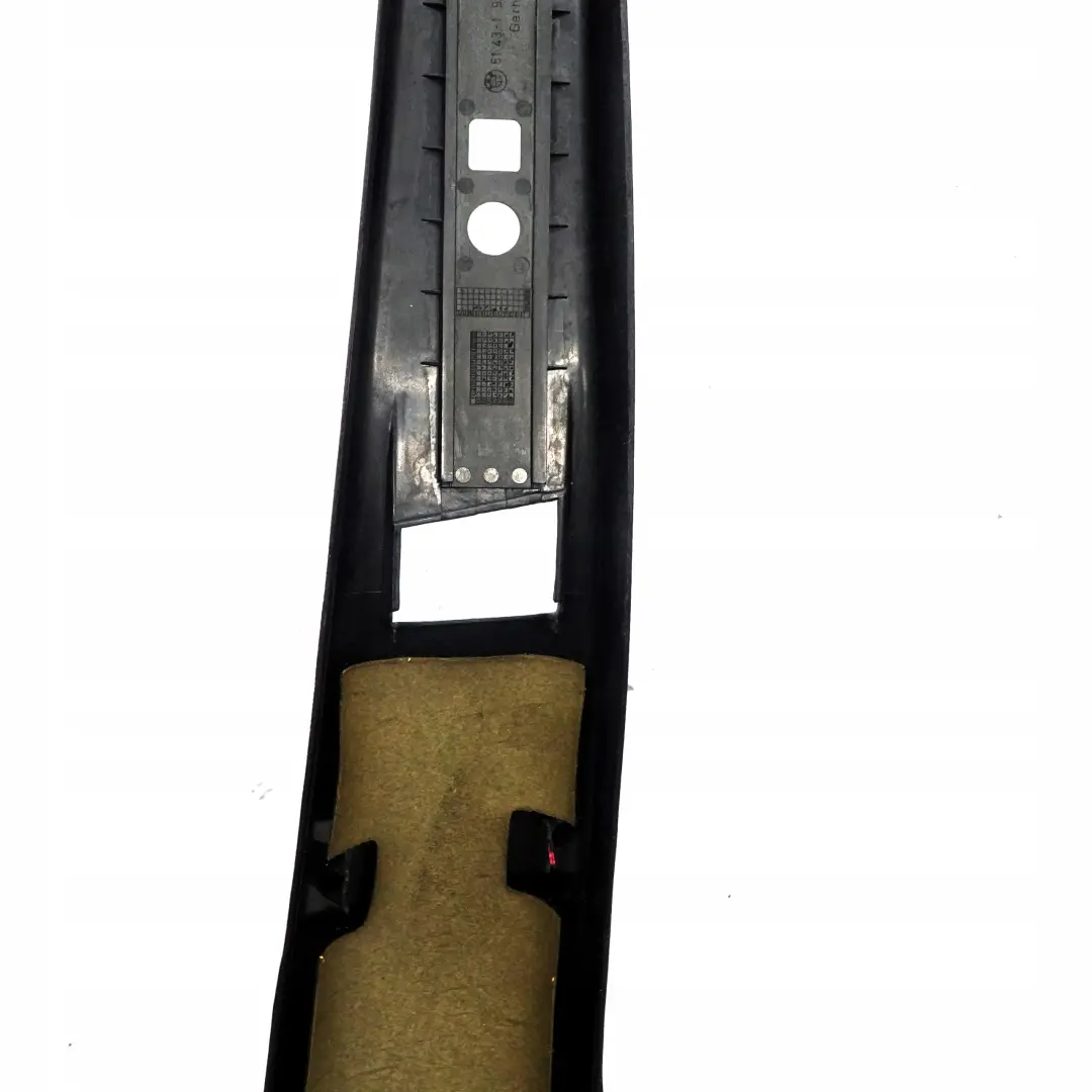 Verkleidung Säule Mitte Links Grau für BMW 3 er E36 mit Teilenummer 2262423 BMW 3 er E36 Verkleidung Säule Mitte Links Grau - SKU 2262423 - Teilenummer 2262423