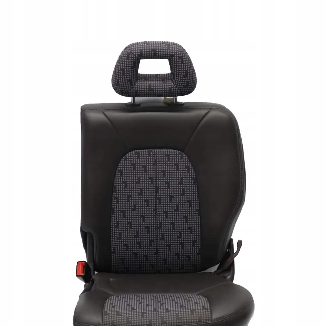 Mercedes-Benz W168 Tela / Cuero Respaldo Asiento Trasero Izquierdo Sofa Magnum para con número de pieza A1689200147 Mercedes-Benz W168 Tela / Cuero Respaldo Asiento Trasero Izquierdo Sofa Magnum - SKU A1689200147 - Número de pieza A1689200147