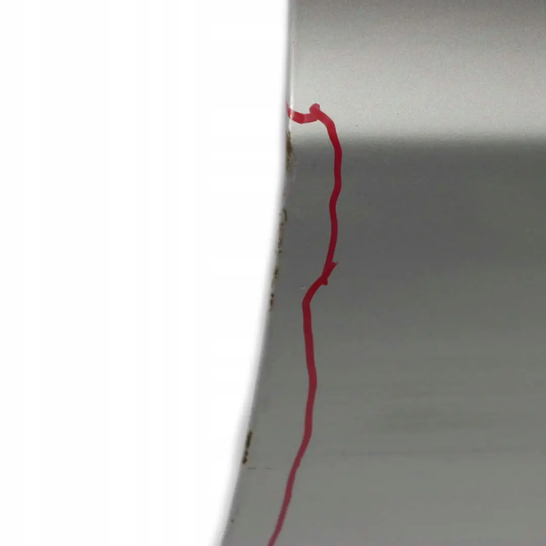 Puerta Delantera Derecha Plata Claro Lunar Metalizado - 706 para Mercedes W168 con número de pieza A1687202005 Mercedes W168 Puerta Delantera Derecha Plata Claro Lunar Metalizado - 706 - SKU A1687202005-MOON - Número de pieza A1687202005