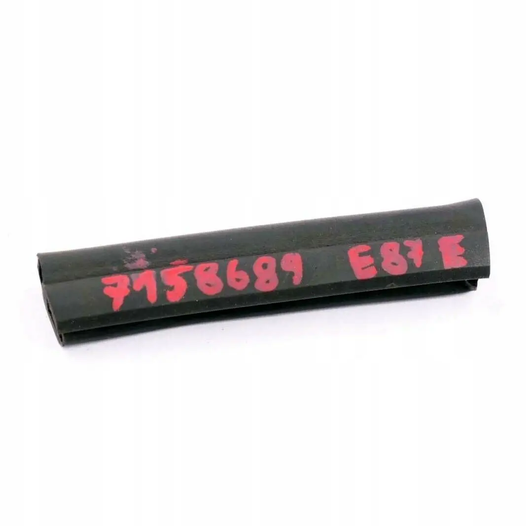 Tenuta Aggregateraum Laterale Frontale per BMW E87 E90 E91 con numero di parte 7158689 BMW E87 E90 E91 Tenuta Aggregateraum Laterale Frontale - SKU 7158689 - Numero di parte 7158689
