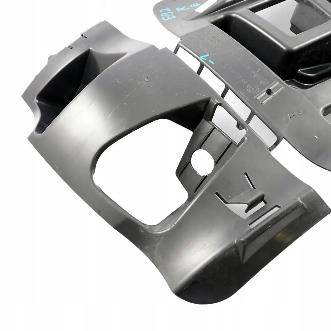Bumper Right O/S Guide Bracket to BMW 1 Series E82 E88 1 Coupe Cabrio Rear with Part number 7170664 BMW 1 Series E82 E88 1 Coupe Cabrio Rear Bumper Right O/S Guide Bracket - SKU 7170664-1 - Part number 7170664