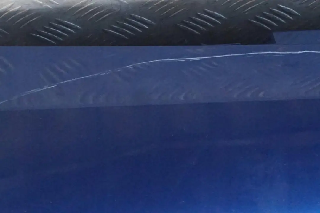 BMW 1 er E87 M Sport Schwellerleiste Blende Schweller Rechts Le Mans Blau - SKU 0033556-MTB - Teilenummer 0033556