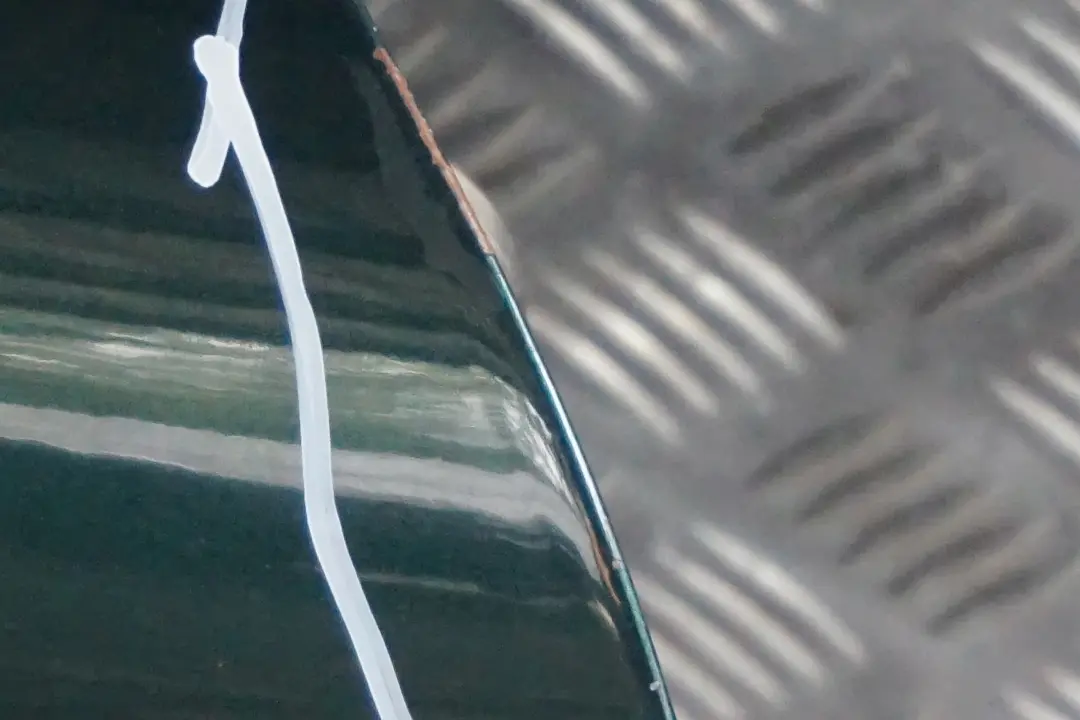 Fahrerseite Tür vorne links British Green für BMW MINI Cooper 7 R55 R56 R57 R58 R59 mit Teilenummer 2755935 BMW MINI Cooper 7 R55 R56 R57 R58 R59 Fahrerseite Tür vorne links British Green - SKU 2755935-BRG7 - Teilenummer 2755935