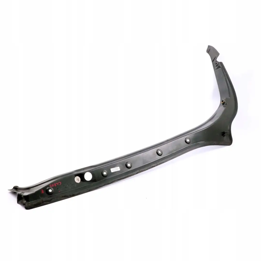 Classe C W203 SportCoupe Portellone posteriore destro O/S Cover Trim per Mercedes con numero di parte A2036931833 Mercedes Classe C W203 SportCoupe Portellone posteriore destro O/S Cover Trim - SKU A2036931833 - Numero di parte A2036931833