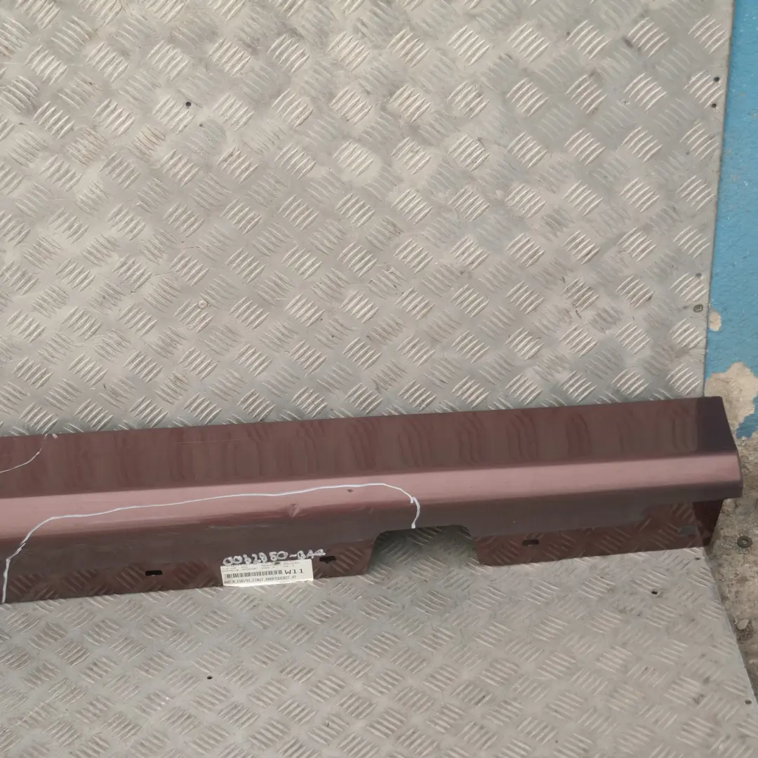 Schwellerleiste Blende Schweller rechts Barriquerot Red - A41 für BMW 3 er E90 E91 mit Teilenummer 32950 BMW 3 er E90 E91 Schwellerleiste Blende Schweller rechts Barriquerot Red - A41 - SKU 0032950-BAQ - Teilenummer 32950