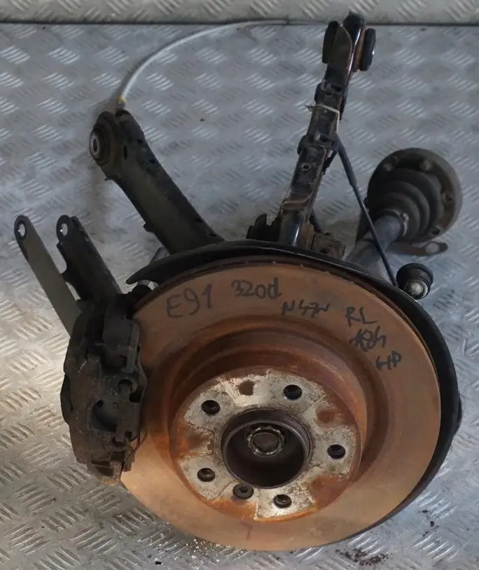 N47N Rear Left N/S Suspension Leg Wheel Brake Disc to BMW 3 E91 LCI Touring 320d with Part number 6783653 BMW 3 E91 LCI Touring 320d N47N Rear Left N/S Suspension Leg Wheel Brake Disc - SKU 6783653-4 - Part number 6783653