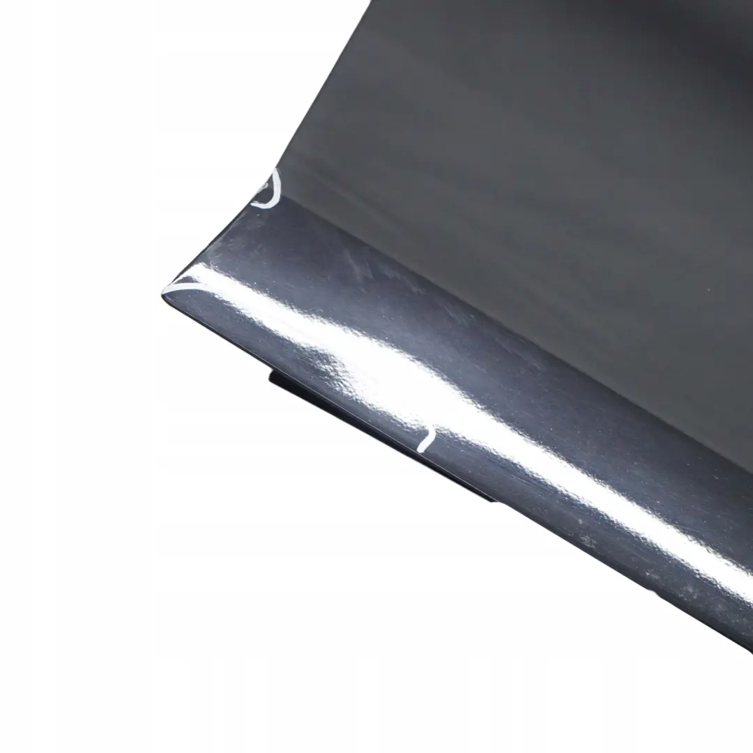 Puerta Delantera Derecha Schwarz 2 Negro - 668 para BMW E87 3 con número de pieza 7191012 BMW E87 3 Puerta Delantera Derecha Schwarz 2 Negro - 668 - SKU 7191012-SCH3 - Número de pieza 7191012