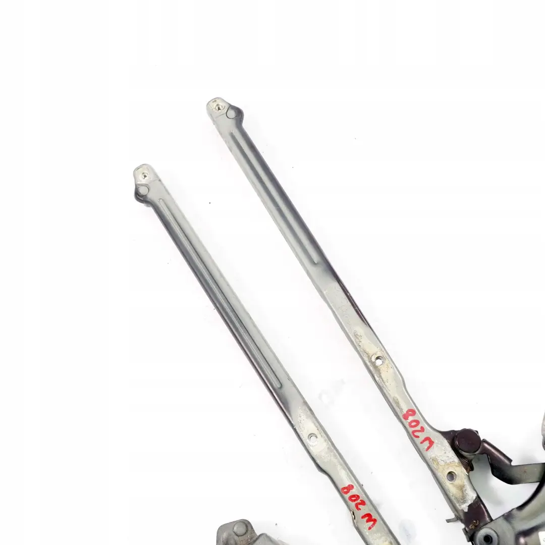 Mercedes-Benz W208 Haubenscharnier Motor Links Rechts Set Almandine Schwarz für mit Teilenummer A2088800128 Mercedes-Benz W208 Haubenscharnier Motor Links Rechts Set Almandine Schwarz - SKU A2088800128-ALB - Teilenummer A2088800128