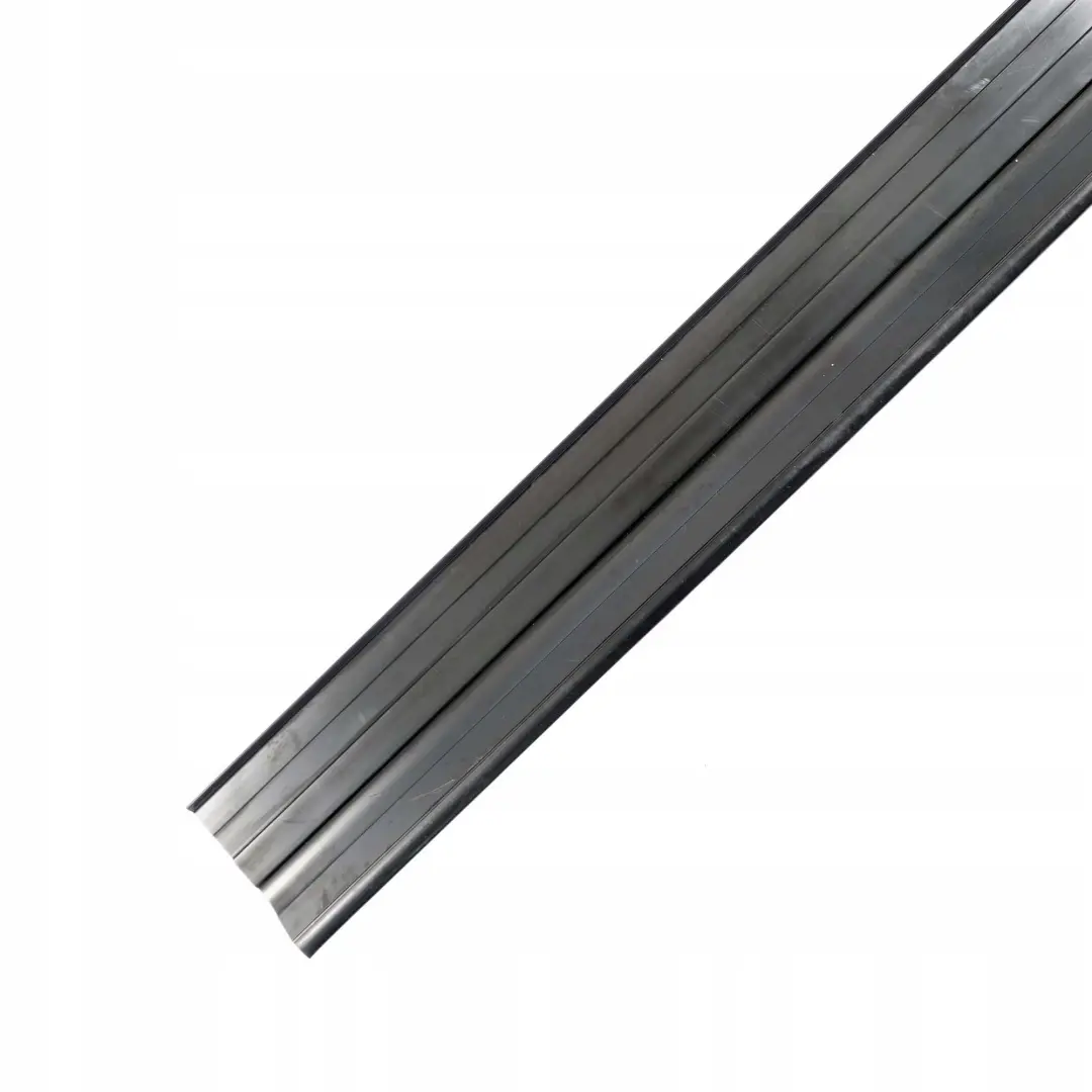 Tür Vorne Links Rechts Abdeckung Blende Einstiegleiste für BMW 3 E36 mit Teilenummer 8222120 BMW 3 E36 Tür Vorne Links Rechts Abdeckung Blende Einstiegleiste - SKU 8222120 - Teilenummer 8222120