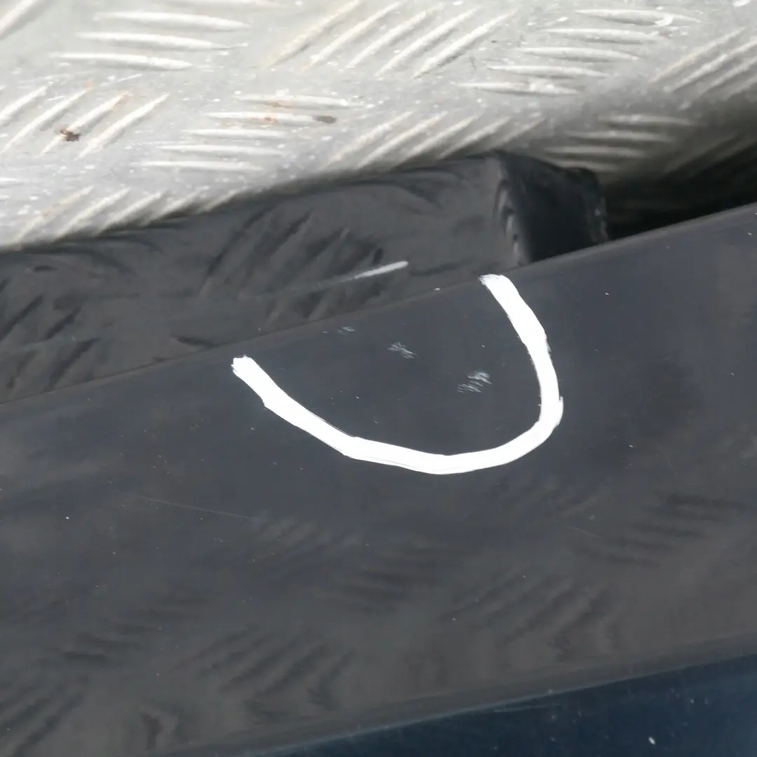 Listello Portiera Apertura Gonna SX Blu Monaco Blu per BMW E87 LCI con numero di parte 36145 BMW E87 LCI Listello Portiera Apertura Gonna SX Blu Monaco Blu - SKU 0036145-MB5 - Numero di parte 36145