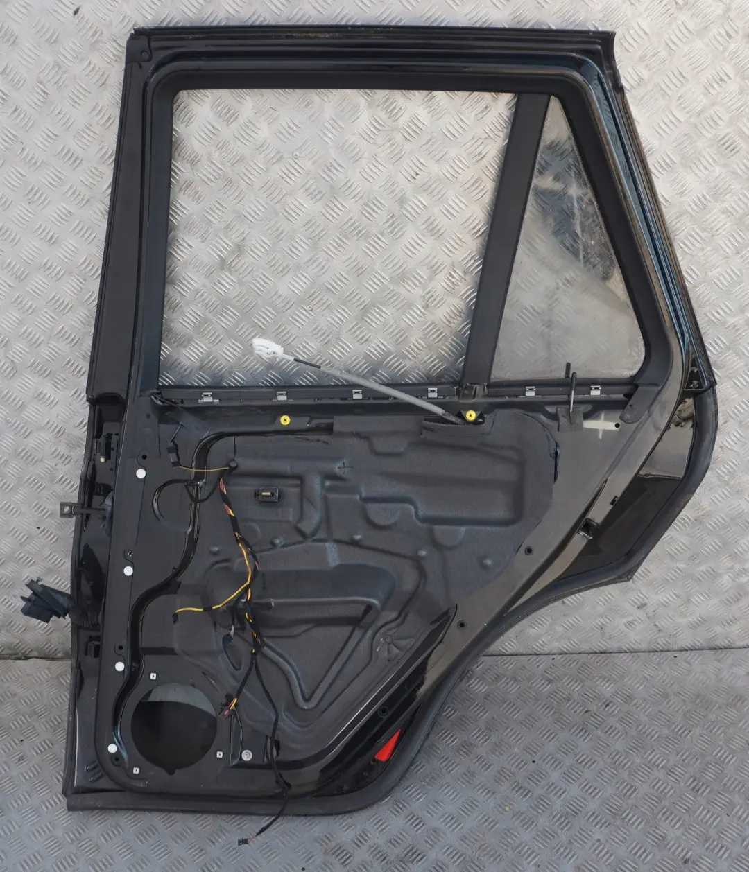 BMW X5 SERIES 2 E53 Door Rear Right O/S Black Sapphire Metallic - 475 - SKU 8256828-BS2 - Part number 8256828