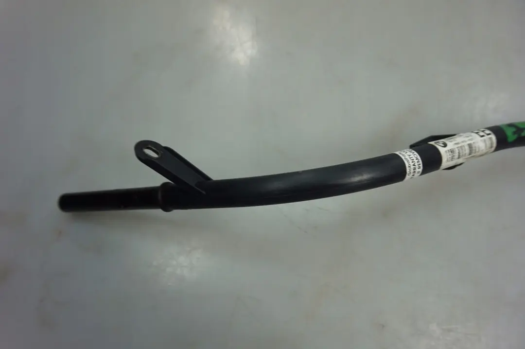 Manguera Adicional Bomba De Agua Valvula De Agua para BMW E60 E60N E61 E61N LCI E63 con número de pieza 64216923944 BMW E60 E60N E61 E61N LCI E63 Manguera Adicional Bomba De Agua Valvula De Agua - SKU 6923944 - Número de pieza 64216923944