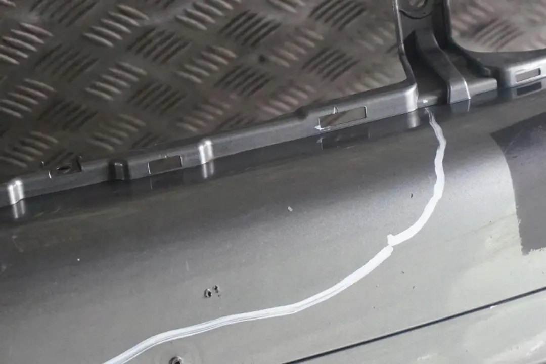 Zderzak przedni przód Dark Silver do MINI S R56 o numerze 0430242 MINI S R56 Zderzak przedni przód Dark Silver - SKU 0430242-DS1 - Numer Części 0430242