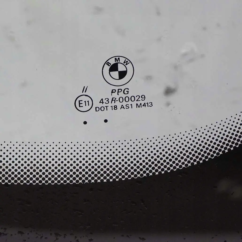 Szyba czołowa AS2 czujnik deszczu do BMW E65 E66 o numerze 7025098 BMW E65 E66 Szyba czołowa AS2 czujnik deszczu - SKU 7025098 - Numer Części 7025098