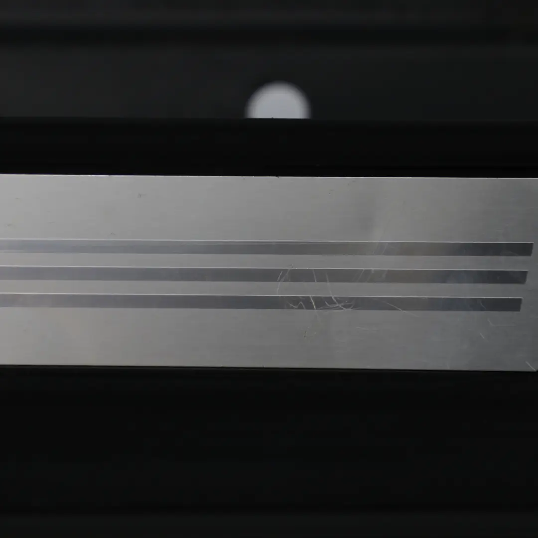 LEFT DOOR SILL COVER SIDE SKIRT para Mini Cooper S R56 R57 R58 R59 con número de pieza 51777147915 Mini Cooper S R56 R57 R58 R59 LEFT DOOR SILL COVER SIDE SKIRT - SKU 7147915 - Número de pieza 51777147915