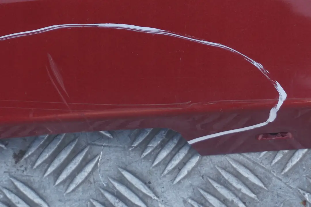 BMW E81 E82 E88 Listello Portiera Apertura Gonna SX Rosso Sedona Rosso - SKU 0036143-SED - Numero di parte 0036143