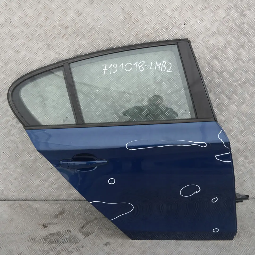 Arriere Droite le Mans Bleu Metallise pour BMW E87 LCI Porte à propos du numéro de pièce 7191018 BMW E87 LCI Porte Arriere Droite le Mans Bleu Metallise - SKU 7191018-LMB2 - Numéro de pièce 7191018