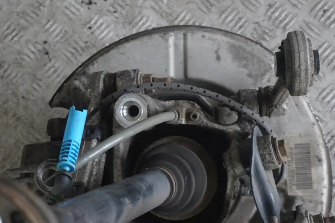 M57N Zawieszenie zwrotnica lewy tył do BMW E60 530d o numerze 6770905 BMW E60 530d M57N Zawieszenie zwrotnica lewy tył - SKU 6770905-12 - Numer Części 6770905