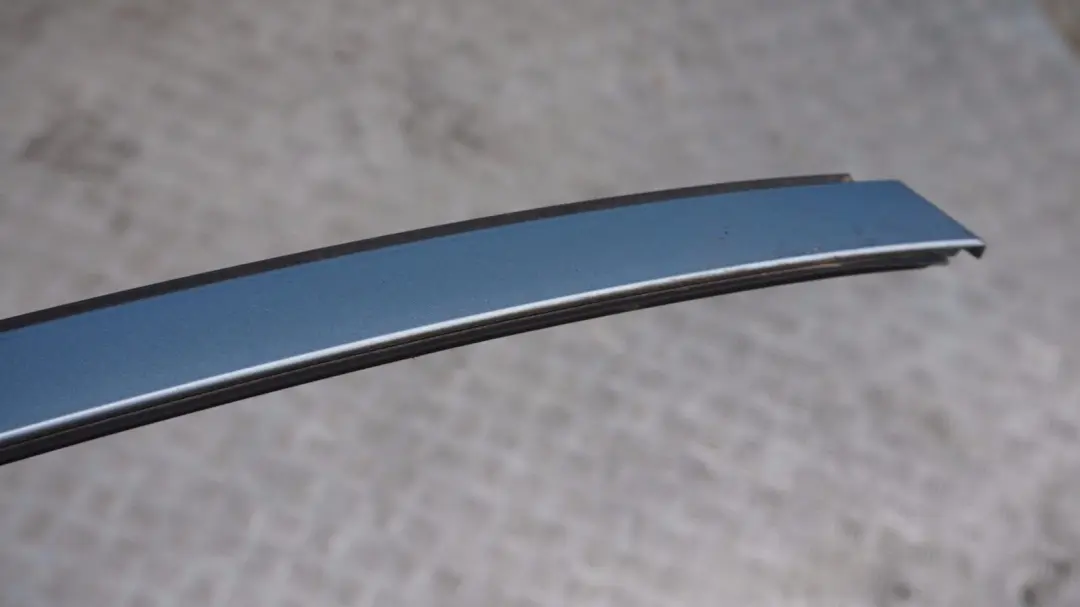 BMW E81 E87 Right Roof Moulding Railing O/S Bluewater Metallic Blue Water 896 - SKU 0032702-WB - Part number 0032702